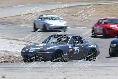 media/May-01-2022-CalClub SCCA (Sun) [[03a481c204]]/Group 5/Race (Offramp)/